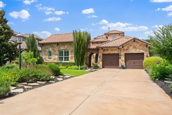 121 Feritti Dr, Lakeway, TX 78734