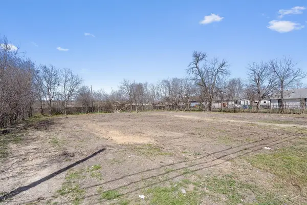 508 W Martin Luther King Jr Blvd, Taylor, TX 76574