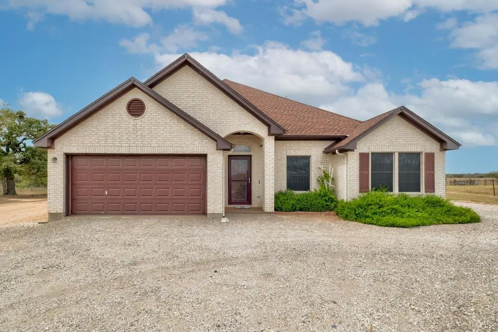 8510 Old Colony Line Rd, Dale, TX 78616 - #1
