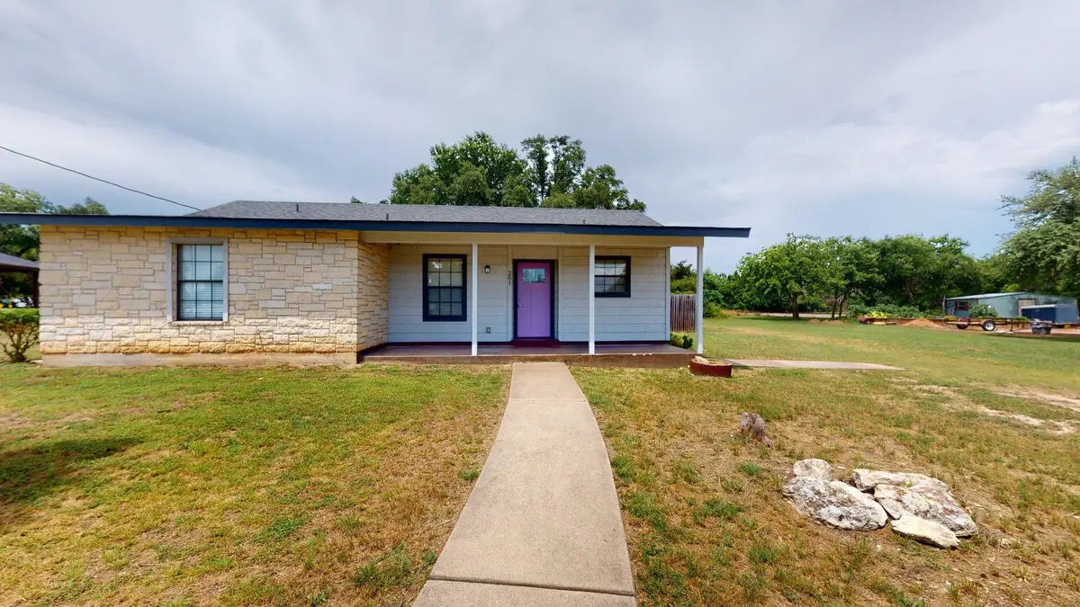 201 Kristi Ln, Liberty Hill, TX 78642 - #1