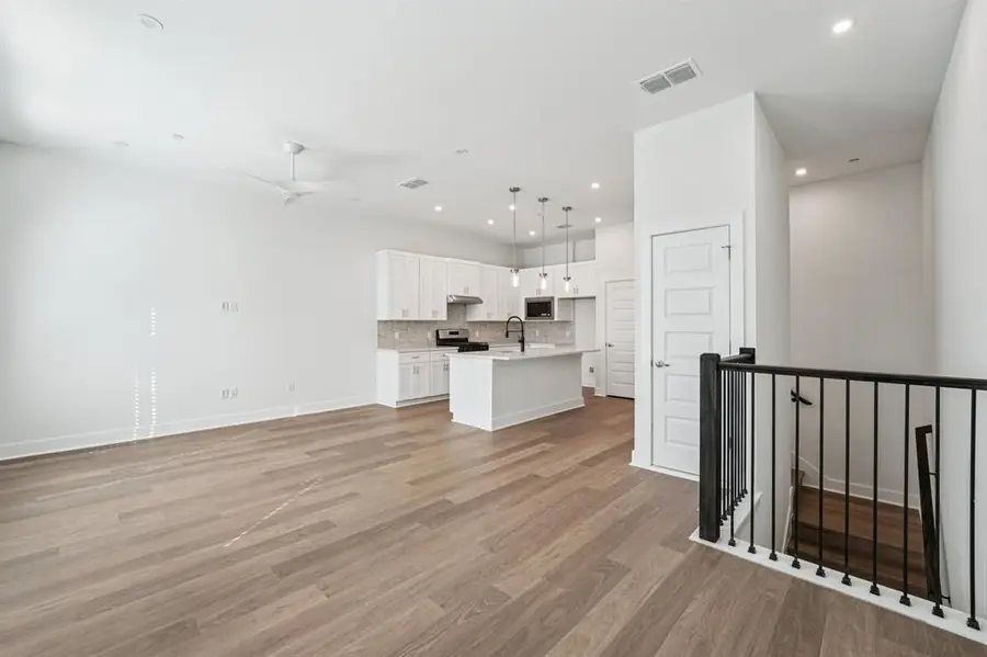 200 W 56th St #8101, Austin, TX 78751 - #2