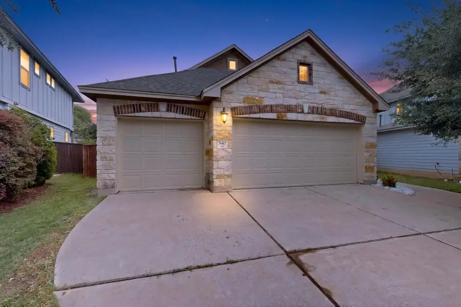 5417 Kara Dr, Austin, TX 78744 - #2