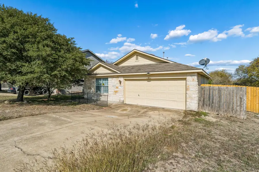 1148 Amberwood Loop, Kyle, TX 78640 - Image #2