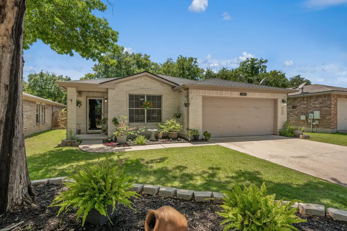 2103 Garrison Dr, Leander, TX 78641 - #1