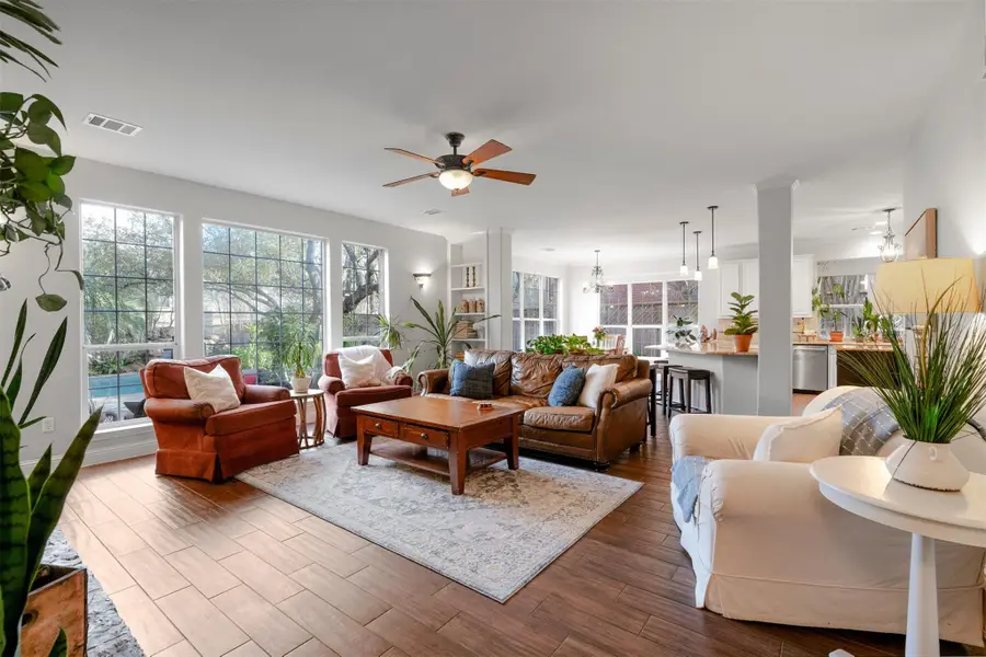 10019 Estancia Ln, Austin, TX 78739 - #3