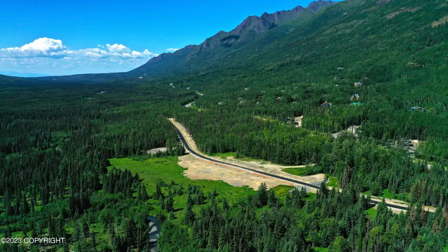 L17 Wilde Circle, Eagle River, AK 99577 - Image #2