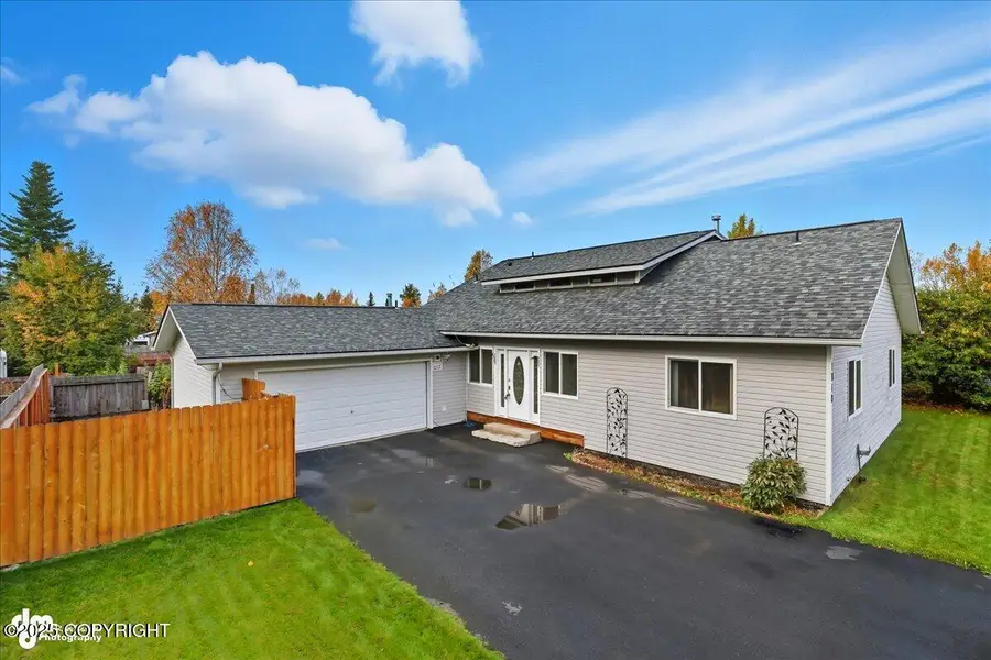 1810 Greendale Drive, Anchorage, AK 99504 - Image #2