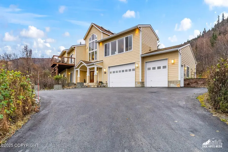 10607 Aletha's Mountain Way, Anchorage, AK 99507 - Image #2