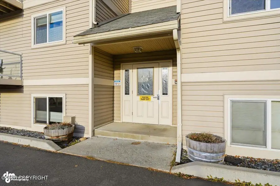 1327 W 25th Avenue #218, Anchorage, AK 99503 - Image #3