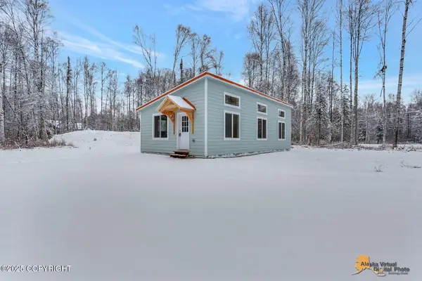 36534 S Long Branch Street, Talkeetna, AK 99676