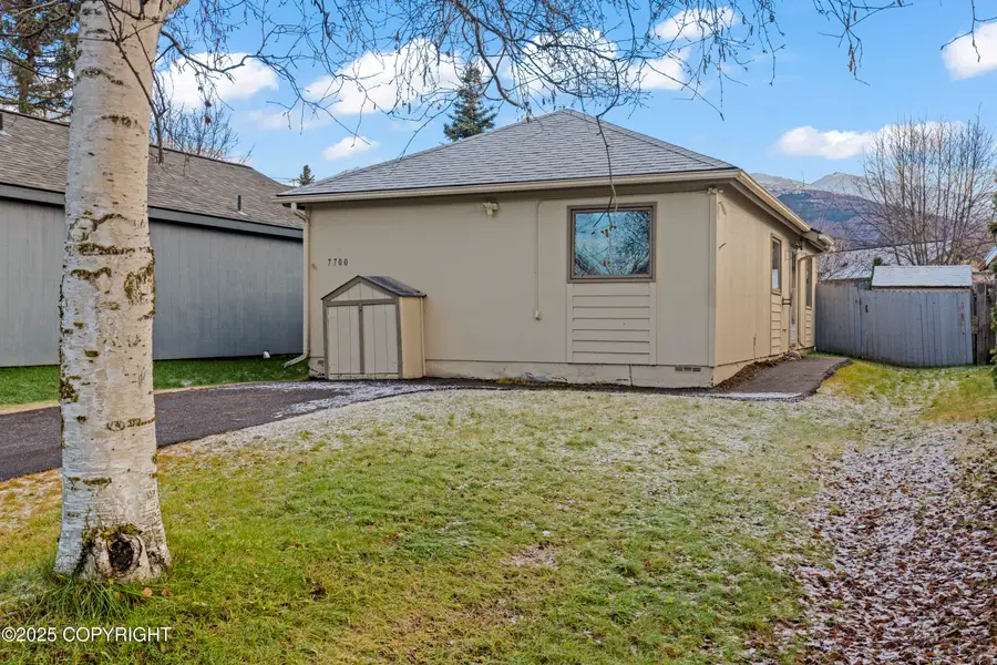 7700 Regal Mountain Drive, Anchorage, AK 99504 - Image #2