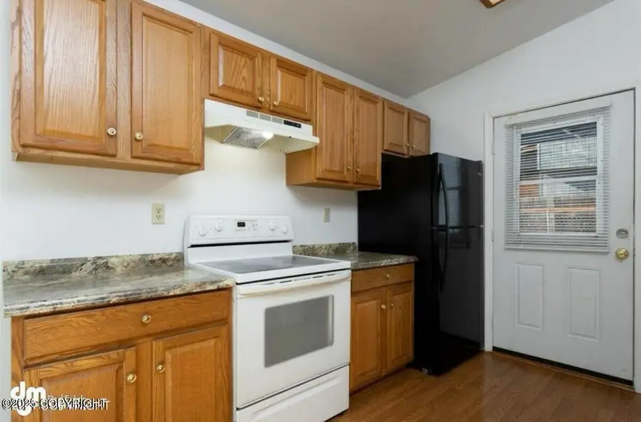 8150 Lamplighter Court, Anchorage, AK 99502 - Image #3