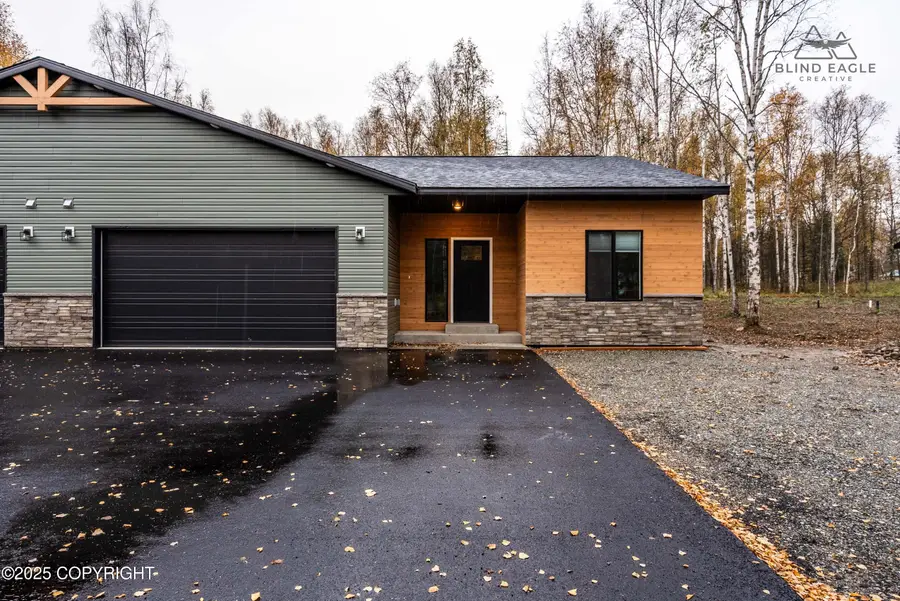 7435 N Paw Street, Wasilla, AK 99654 - Image #3