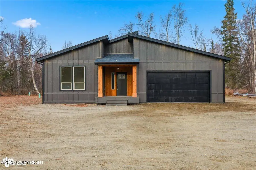 1880 S Endeavor Street, Wasilla, AK 99654 - Image #2