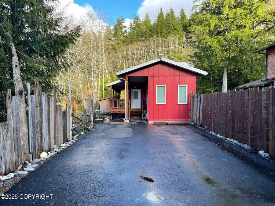 1296 E 5th Street, Ketchikan, AK 99901 - Image #2