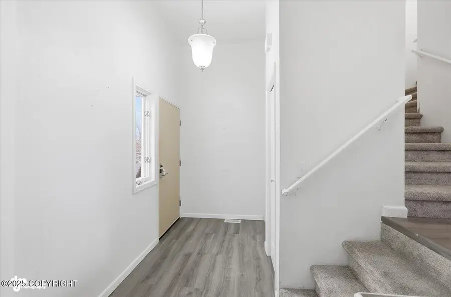 1072 E Westpoint Drive #6, Wasilla, AK 99654 - Image #2