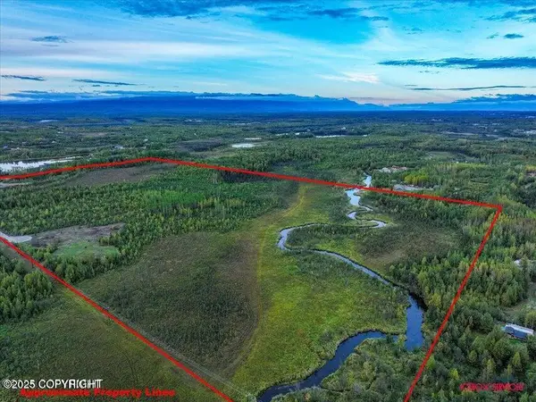 1201 S Lazy Lake Drive, Big Lake, AK 99652