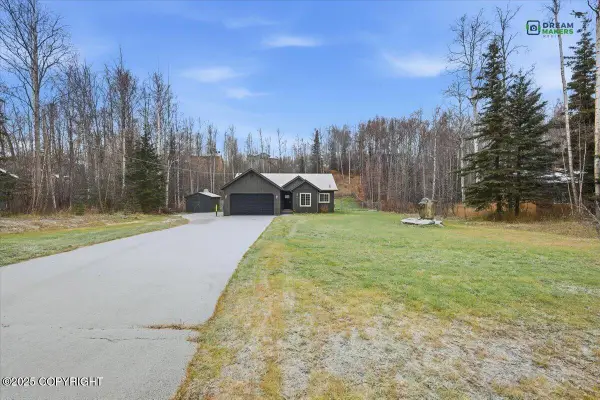 6891 W Cambridge Drive, Wasilla, AK 99623