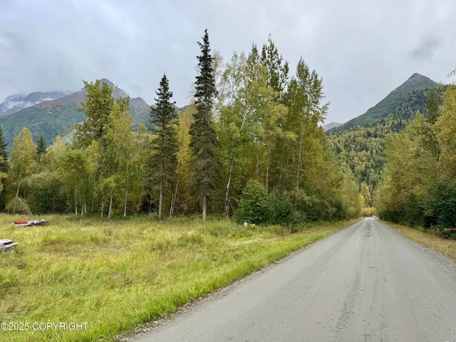 8593 S River Drive, Palmer, AK 99645 - Image #3