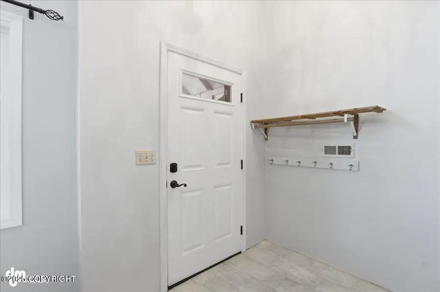 4040 E 65th Avenue, Anchorage, AK 99507 - Image #3