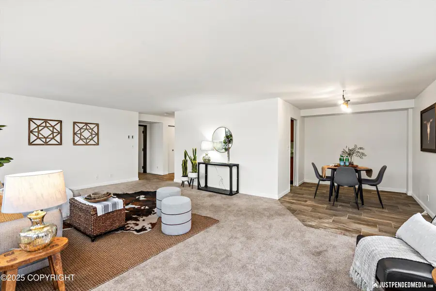 1113 W Fireweed Lane #204, Anchorage, AK 99503 - Image #3