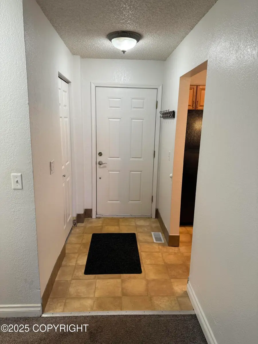 1542 Northview Drive #E5, Anchorage, AK 99504 - Image #2