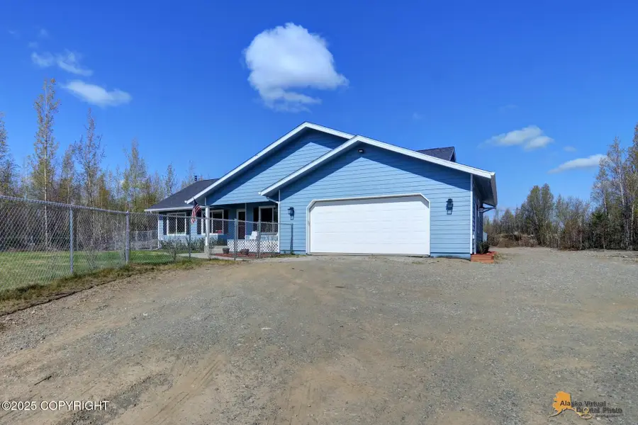 528 N Beaver Lake Road, Big Lake, AK 99652 - Image #3
