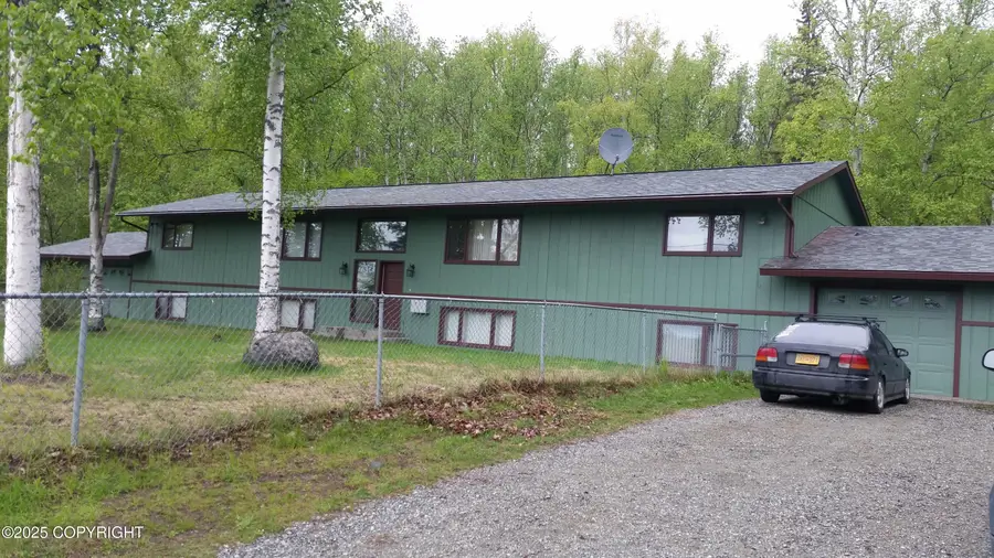 1401 W Nicola Avenue, Wasilla, AK 99654 - Image #2