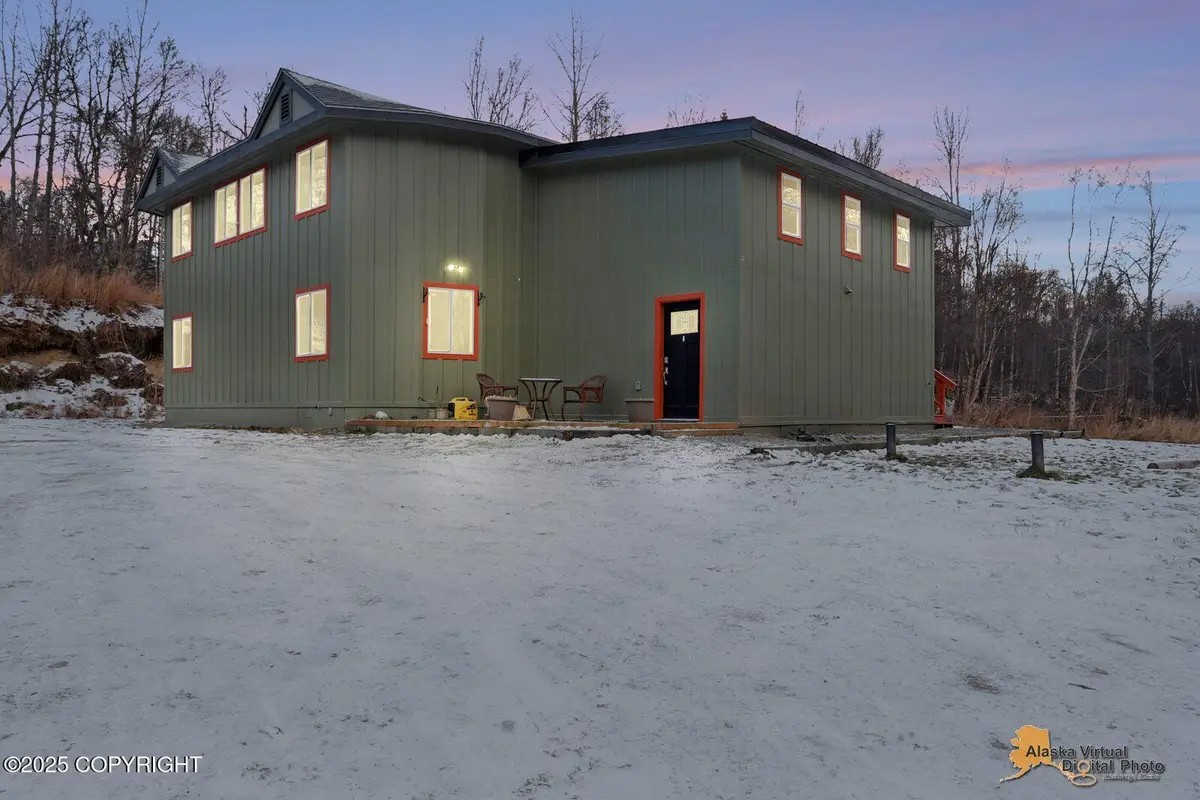 6235 N Wolverine Road, Palmer, AK 99645 - Image #1