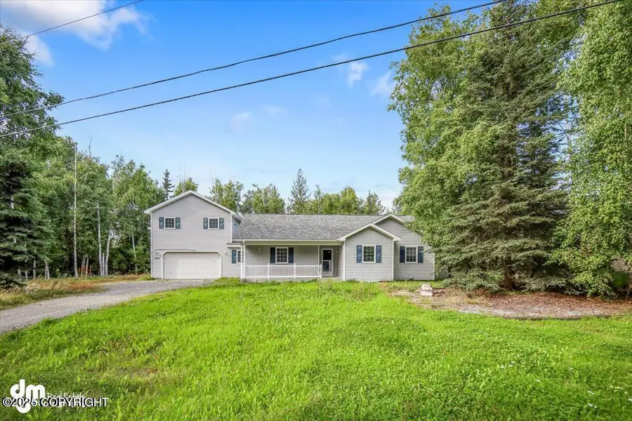 7038 S Hood Court, Wasilla, AK 99623 - Image #2