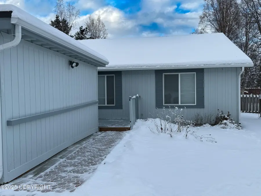 8643 Augusta Circle, Anchorage, AK 99504 - Image #2