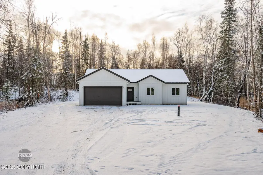 11272 W Milkyway Lane, Wasilla, AK 99623 - Image #2