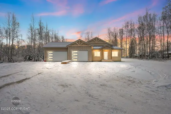 3579 S Dawn Lake Drive, Wasilla, AK 99623