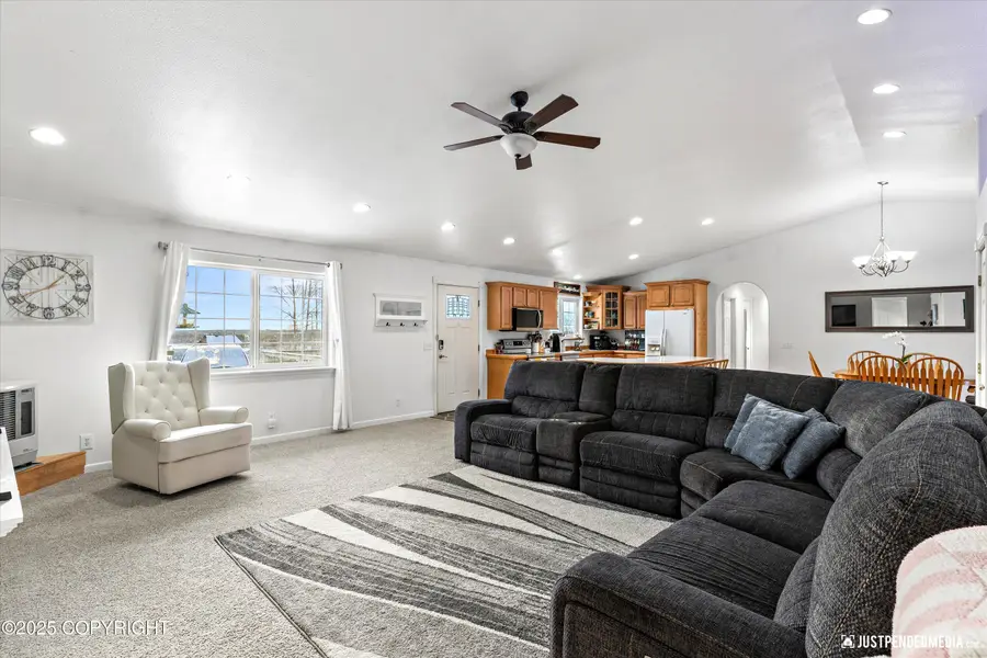 14124 W Millers Ridge Road, Houston, AK 99694 - Image #2