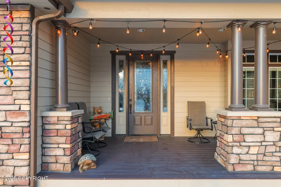 10755 N Dallas Circle, Palmer, AK 99645 - Image #3