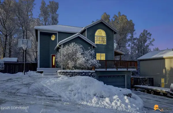 8730 Geirinhas Place, Anchorage, AK 99507