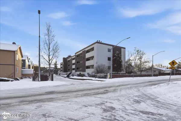 5300 E 4th Avenue #301, Anchorage, AK 99508