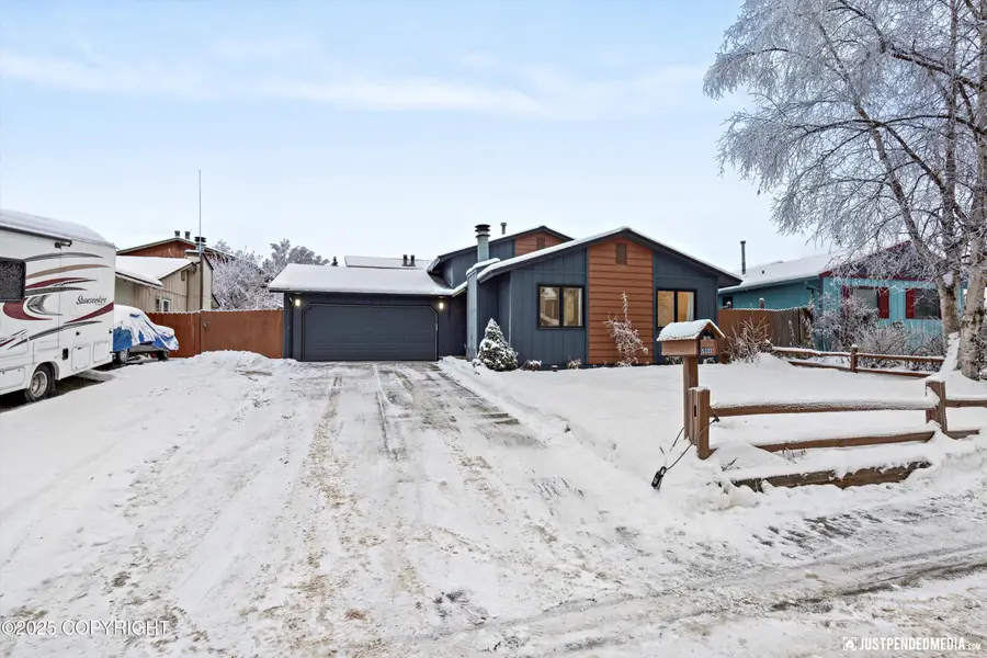 5321 Larkspur Street, Anchorage, AK 99507 - Image #2