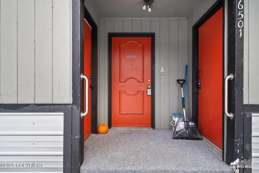 6501 Donna, Anchorage, AK 99504 - Image #2