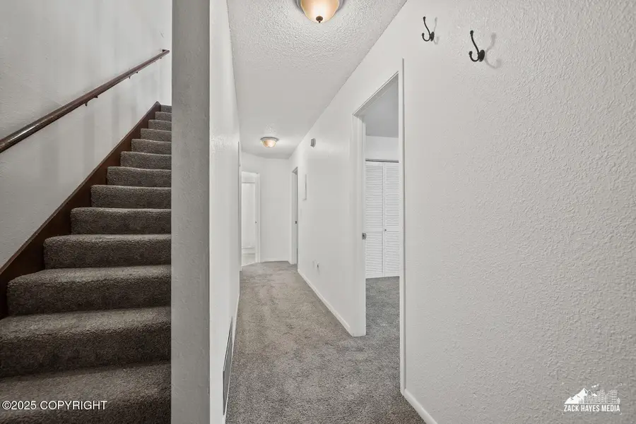 6501 Donna, Anchorage, AK 99504 - Image #3