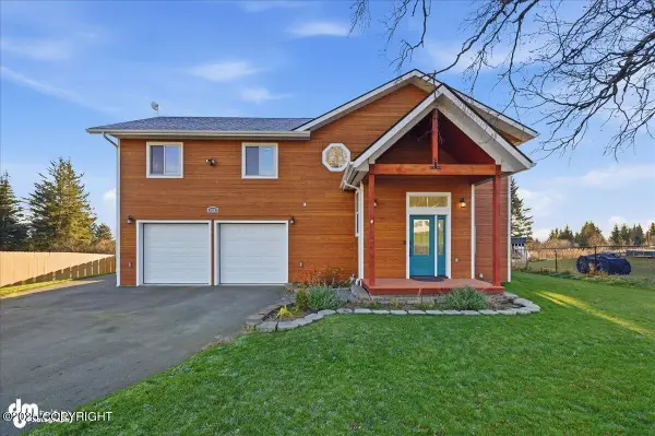 975 Shelley Avenue, Homer, AK 99603