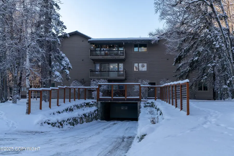 400 W 76th Avenue #205, Anchorage, AK 99518 - Image #2
