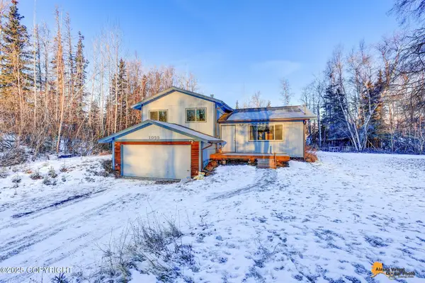 1055 E Onyx Circle, Wasilla, AK 99654