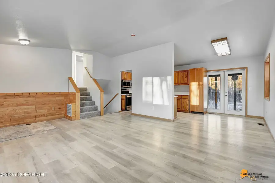 1055 E Onyx Circle, Wasilla, AK 99654 - Image #3