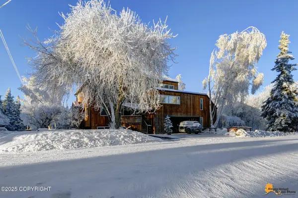 211 W Manor Avenue, Anchorage, AK 99501