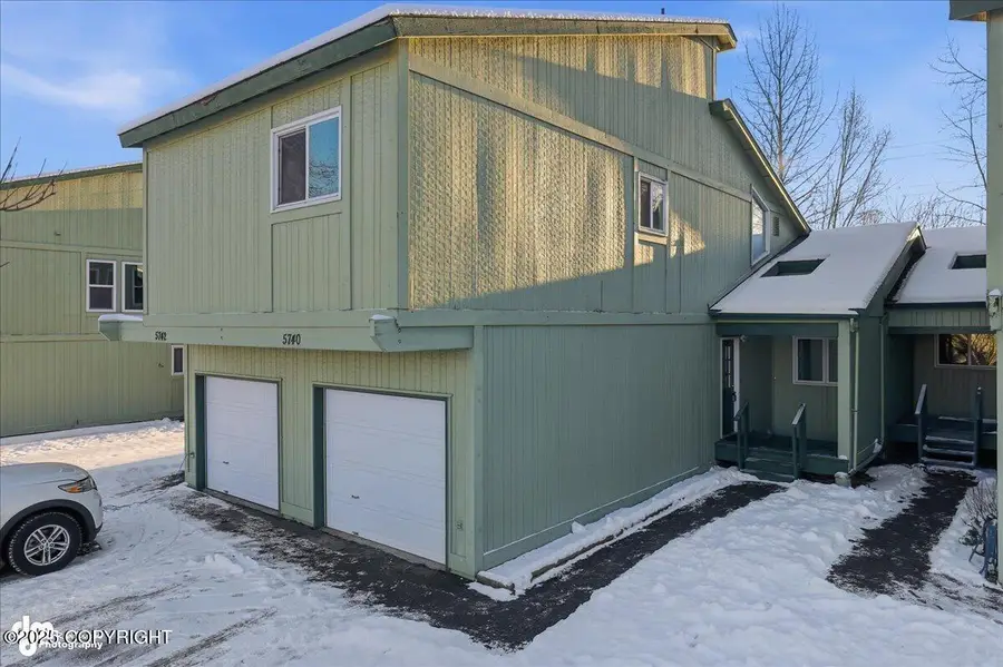 5740 Jennifer Circle #7-B, Anchorage, AK 99504 - Image #2