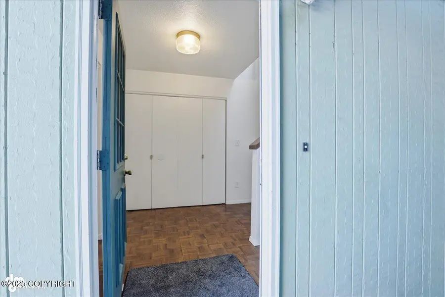 5740 Jennifer Circle #7-B, Anchorage, AK 99504 - Image #3