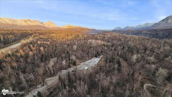 10905 N Glenn Highway, Palmer, AK 99645