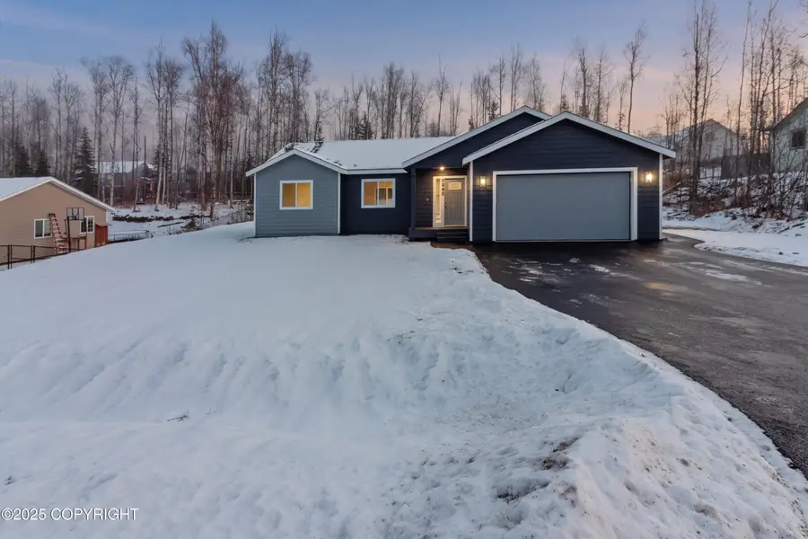 6940 W Werner Drive, Wasilla, AK 99623 - Image #2