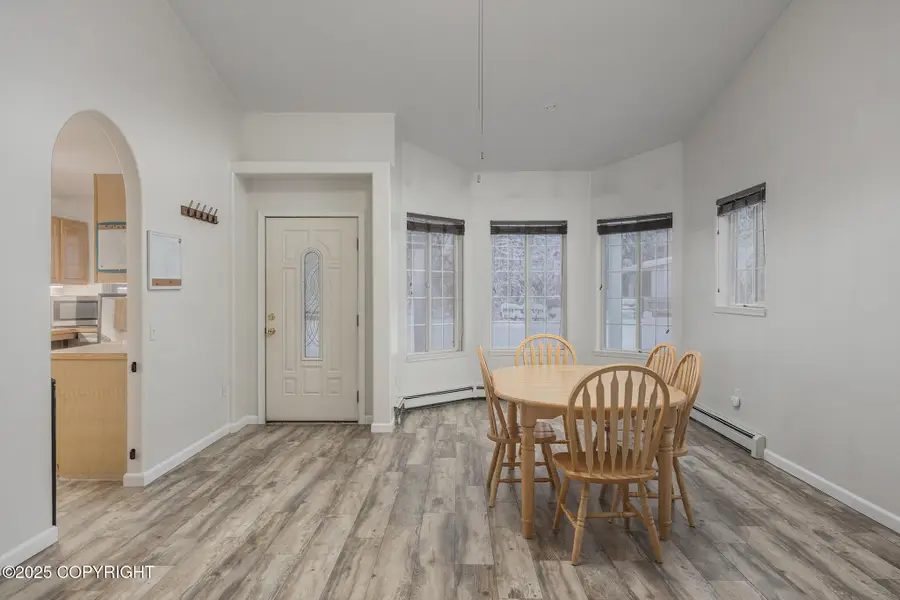 1871 Blackburn Way, North Pole, AK 99705 - Image #2